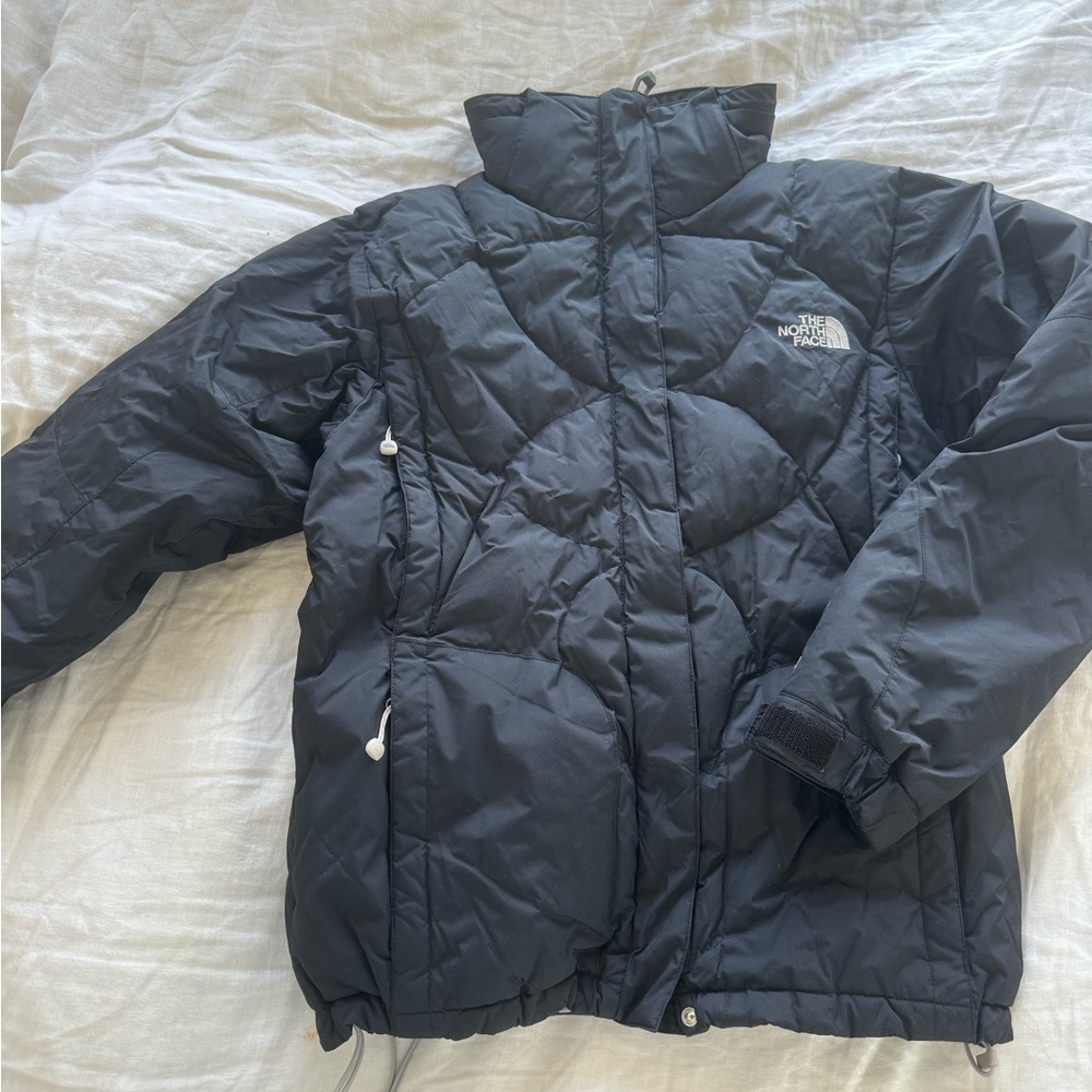 Women’s Medium Northface Down Jacket - image 1
